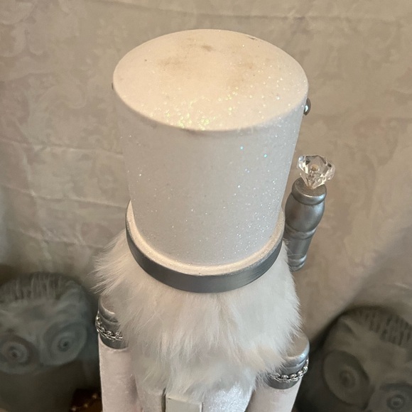 Tinsel & Fir Christmas Nutcracker Decor - Picture 7 of 8